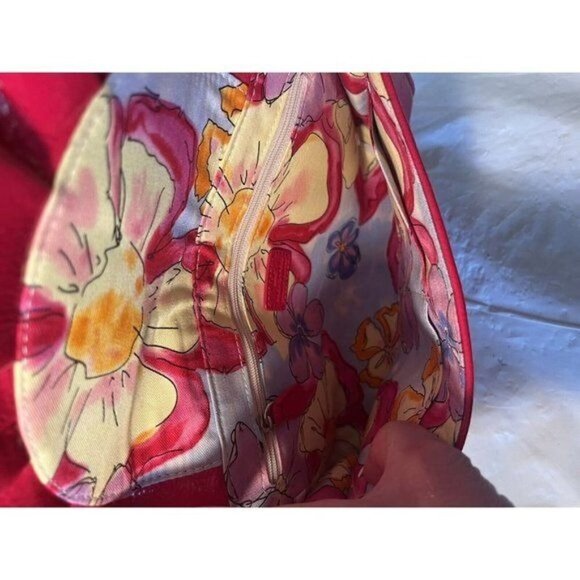 BAEKGAARD  scalloped clutch chain strap purse  leather Vera Bradley new - Picture 9 of 11